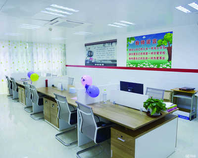 桂林市學府教育咨詢 專業教育服務，助力學業騰飛